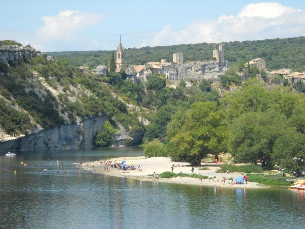 Willa "Les Tournesols" Saint-Martin-dʼArdèche Zewnętrze zdjęcie